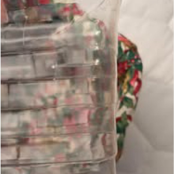 Longaberger Recipe box with cloth Holiday Fabric liner and plastic insert liner - Picture 4 of 6